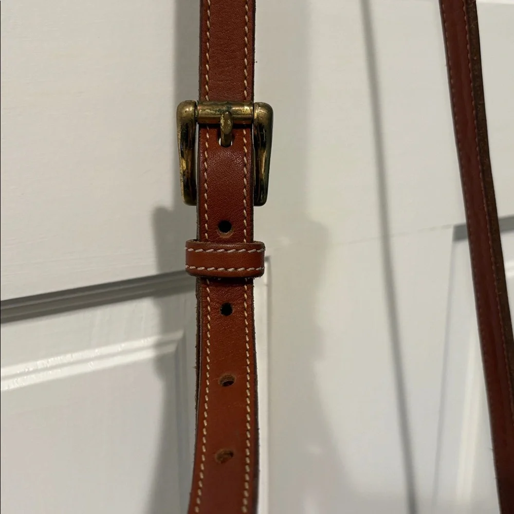 Vintage Dooney & Bourke All-Weather Leather drawstring bucket bag - Picture 6 of 9